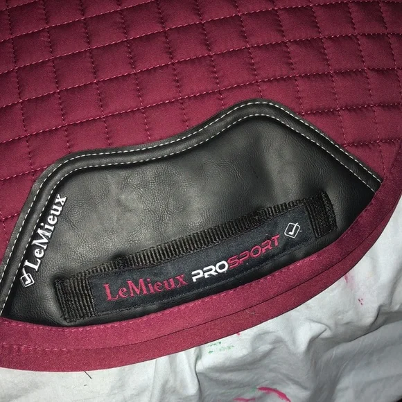 COPY - Le Mieux Saddle pad! - Picture 2 of 4